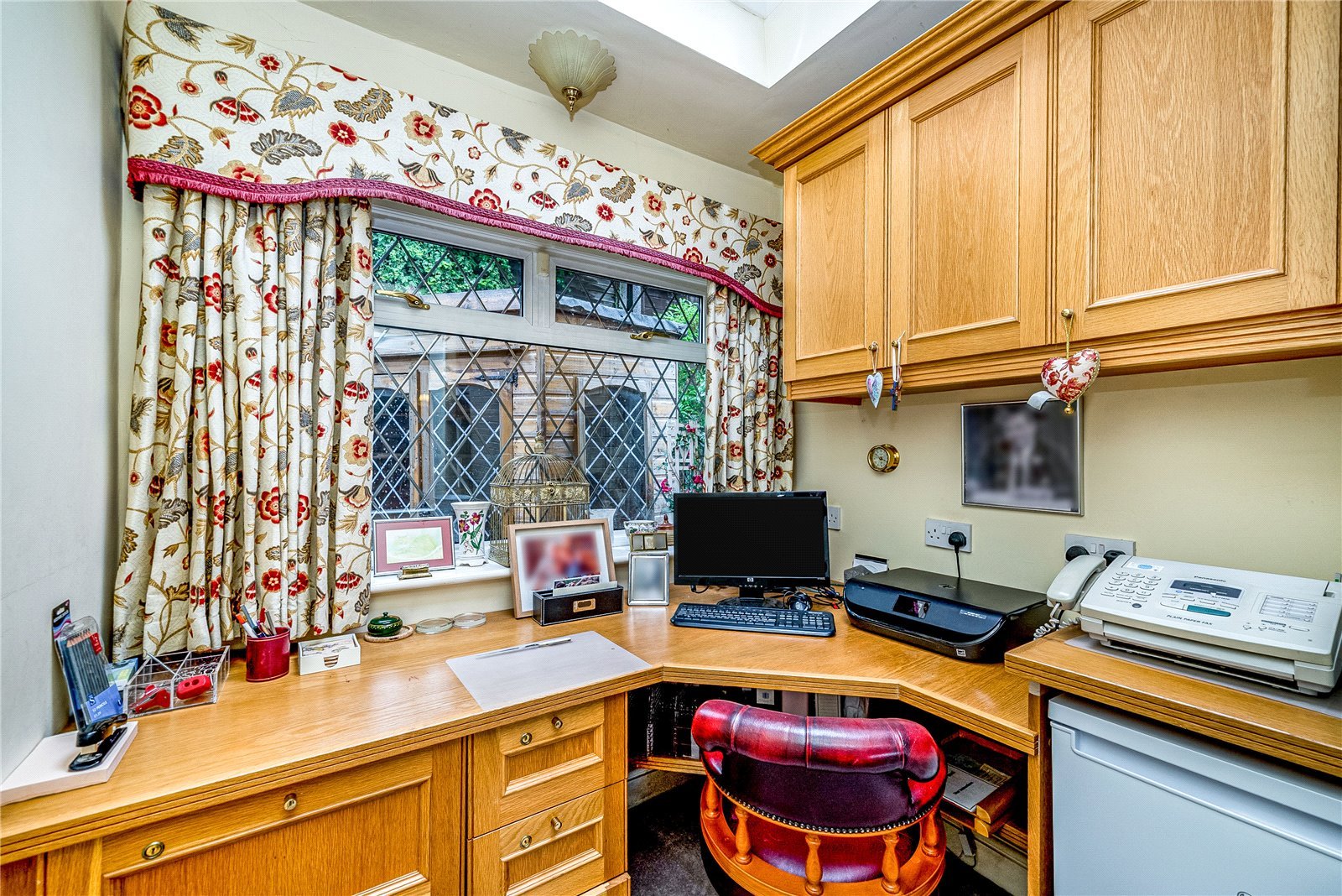 2 bedroom House for sale in Middle Road, Higher Denham, UB9 Gibbs