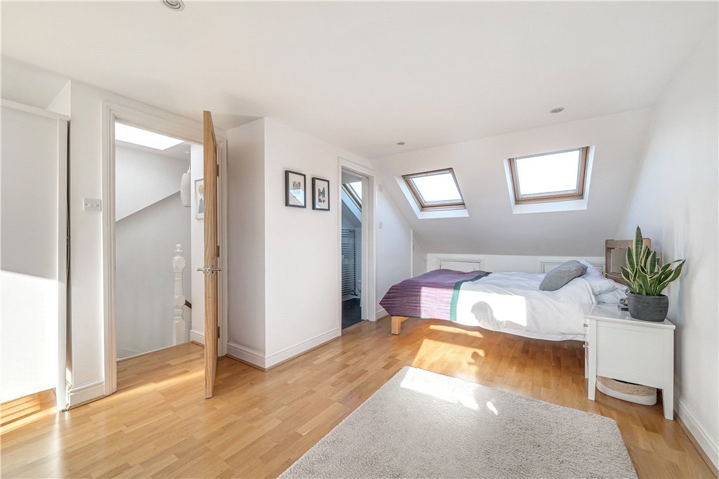 4 bedroom House for sale in Drayton Gardens, Ealing, W13 Gibbs Gillespie