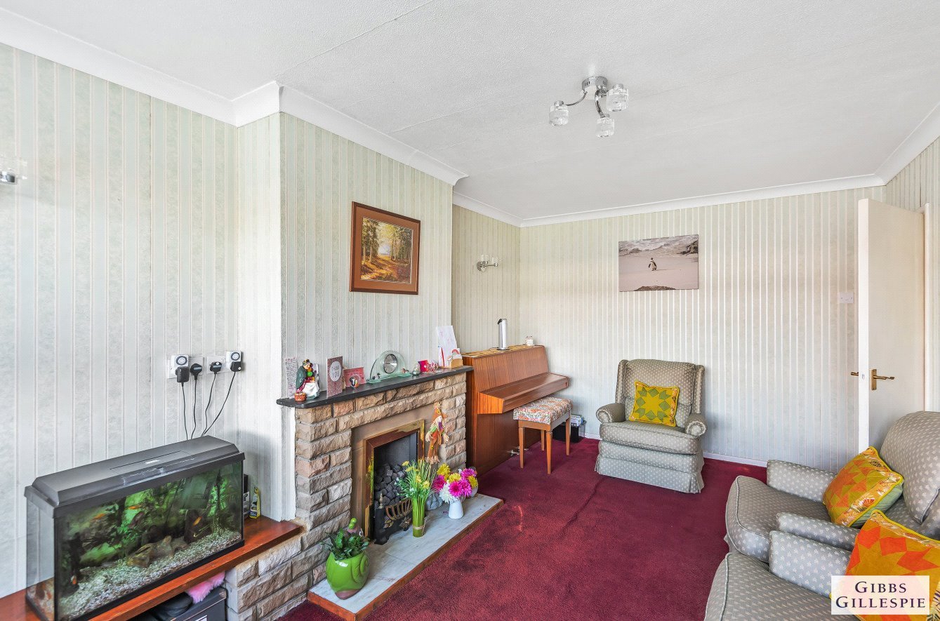 2 bedroom for sale in Headstone Lane, Harrow, Middlesex, HA2