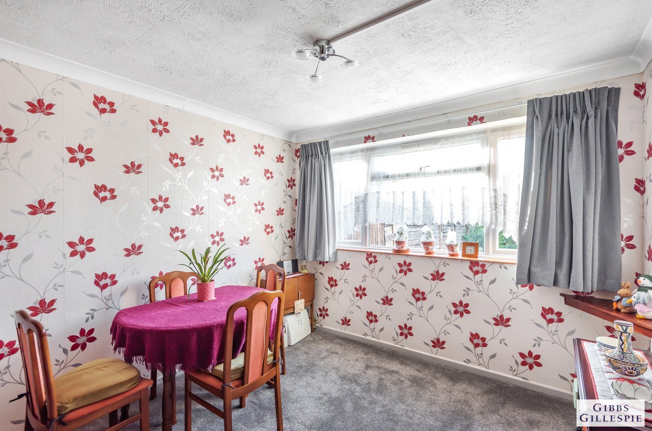 2 bedroom for sale in Headstone Lane, Harrow, Middlesex, HA2