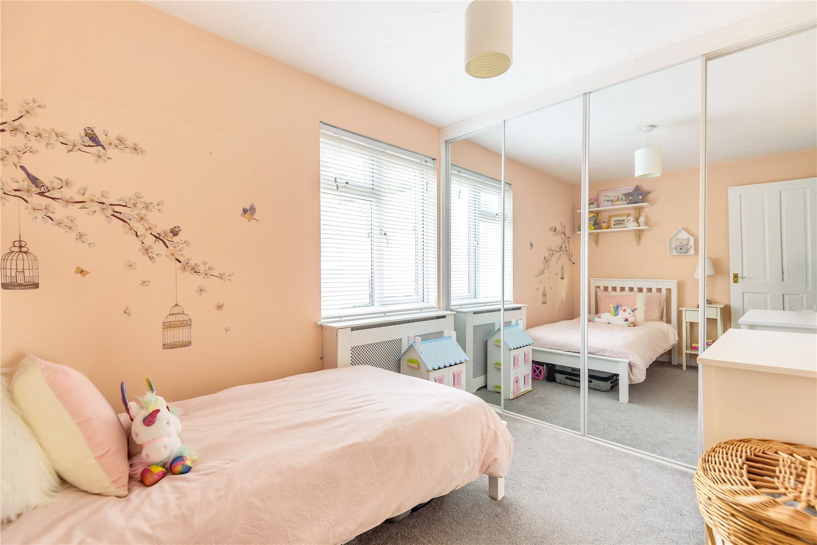 2 bedroom House for sale in Sedley Grove, Harefield, Middlesex, UB9