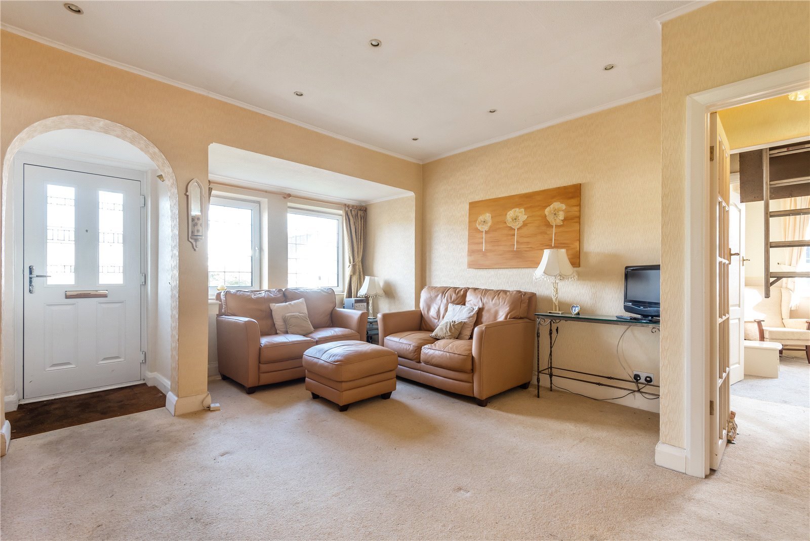 2 bedroom Bungalow for sale in Keswick Gardens, Ruislip, Middlesex, HA4