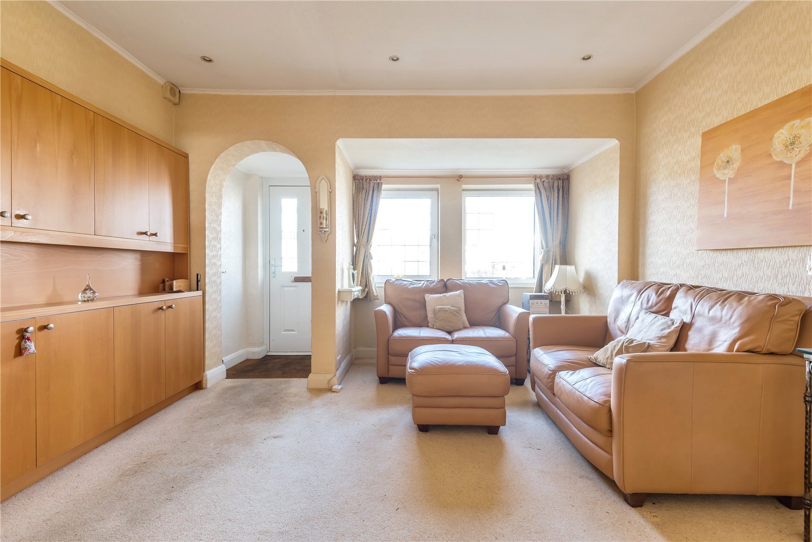 2 bedroom Bungalow for sale in Keswick Gardens, Ruislip, Middlesex, HA4