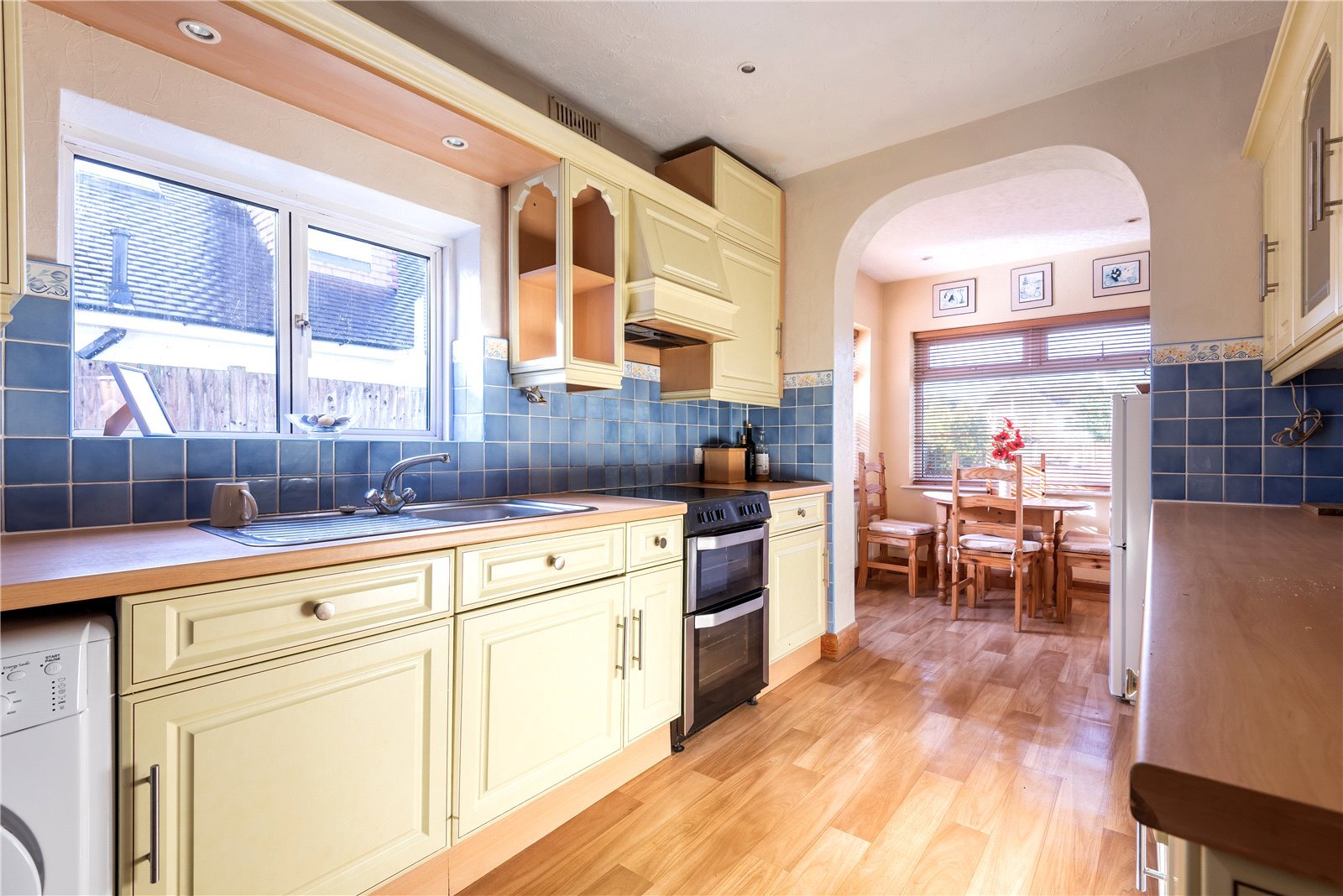 2 bedroom Bungalow for sale in Keswick Gardens, Ruislip, Middlesex, HA4