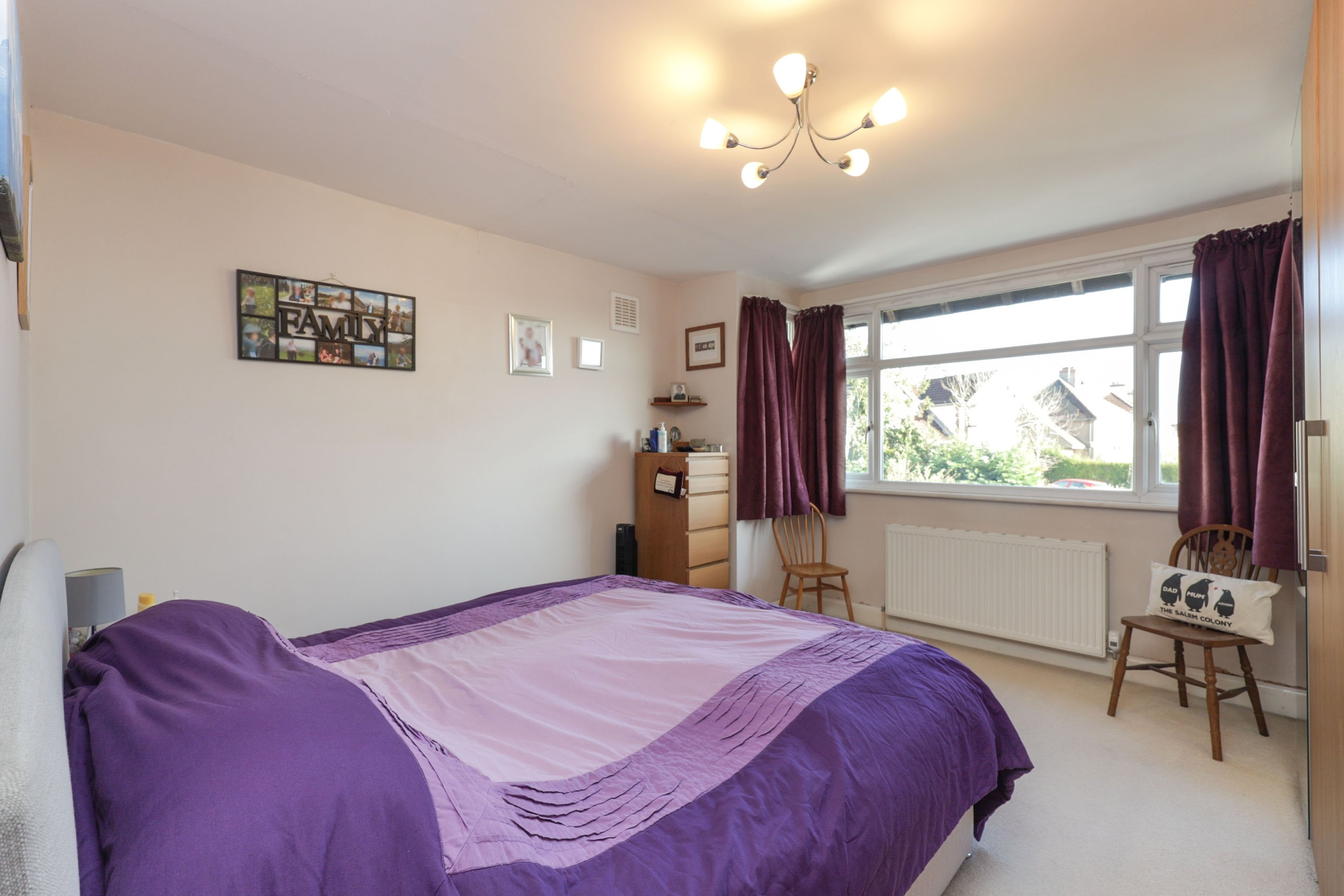 4 bedroom House for sale in Greenway, Pinner, Middlesex, HA5 Gibbs