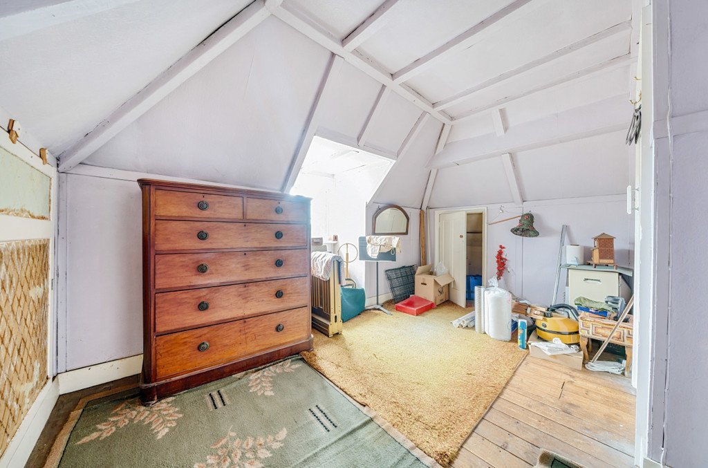 5 bedroom House for sale in Kewferry Road, Northwood, Middlesex, HA6