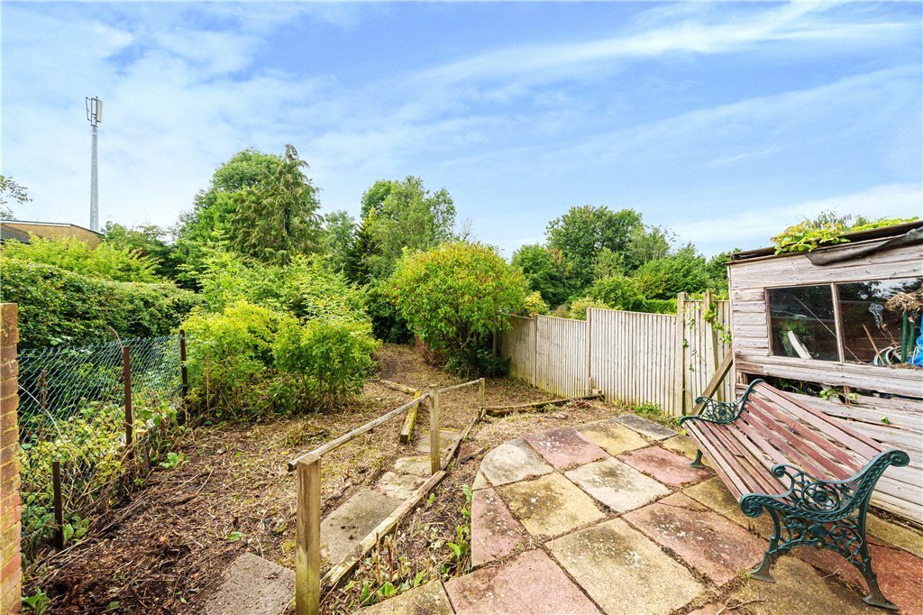 2 bedroom for sale in Hallowell Road, Northwood, Middlesex