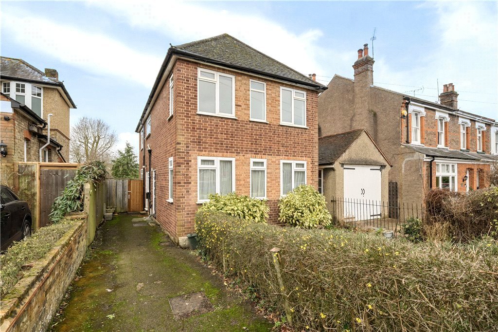 2 bedroom for sale in Hallowell Road, Northwood, Middlesex