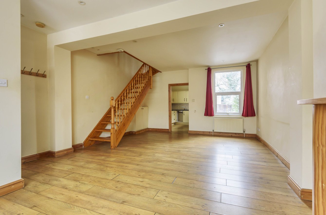2 bedroom House for sale in Pinner Green, Pinner, Middlesex, HA5