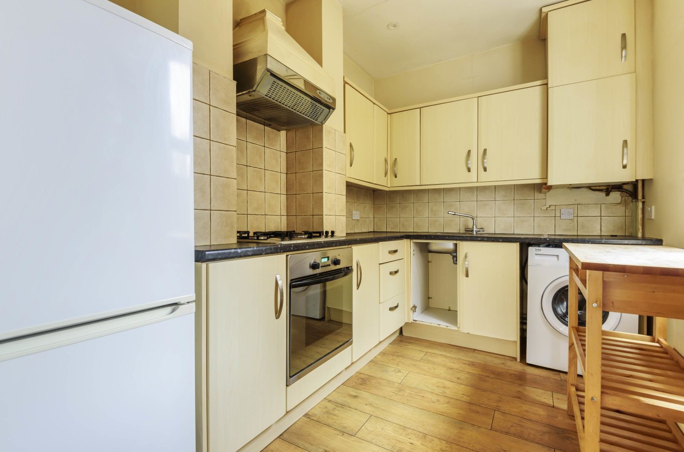 2 bedroom House for sale in Pinner Green, Pinner, Middlesex, HA5