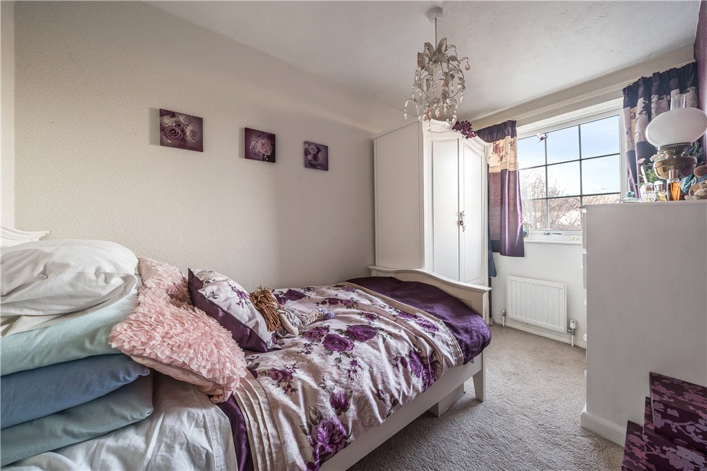 3 bedroom House for sale in Ladygate Lane, Ruislip, Middlesex, HA4