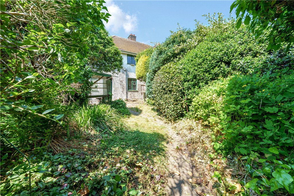 2 bedroom House for sale in Breakspear Road, Ruislip, Middlesex, HA4