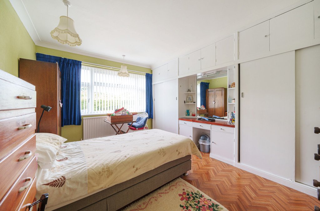 3 bedroom House for sale in Highgrove Way, Ruislip, Middlesex, HA4