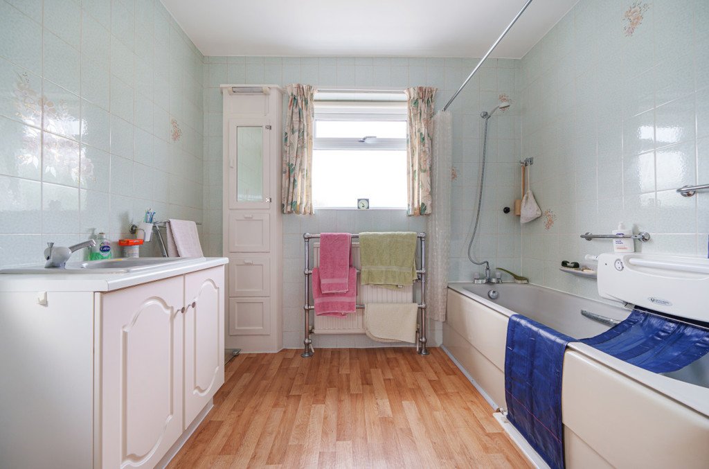 3 bedroom House for sale in Highgrove Way, Ruislip, Middlesex, HA4