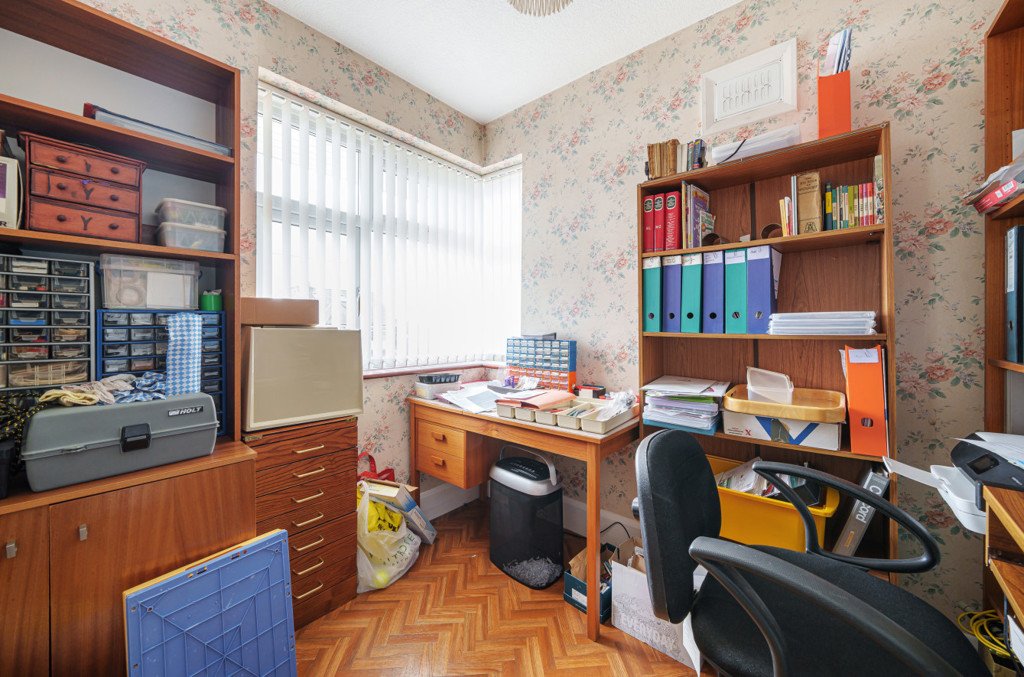 3 bedroom House for sale in Highgrove Way, Ruislip, Middlesex, HA4