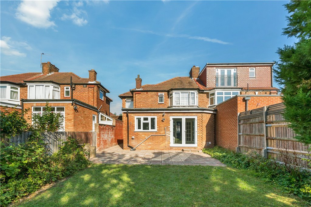 5 bedroom House for sale in Wetheral Drive, Stanmore, Middlesex, HA7