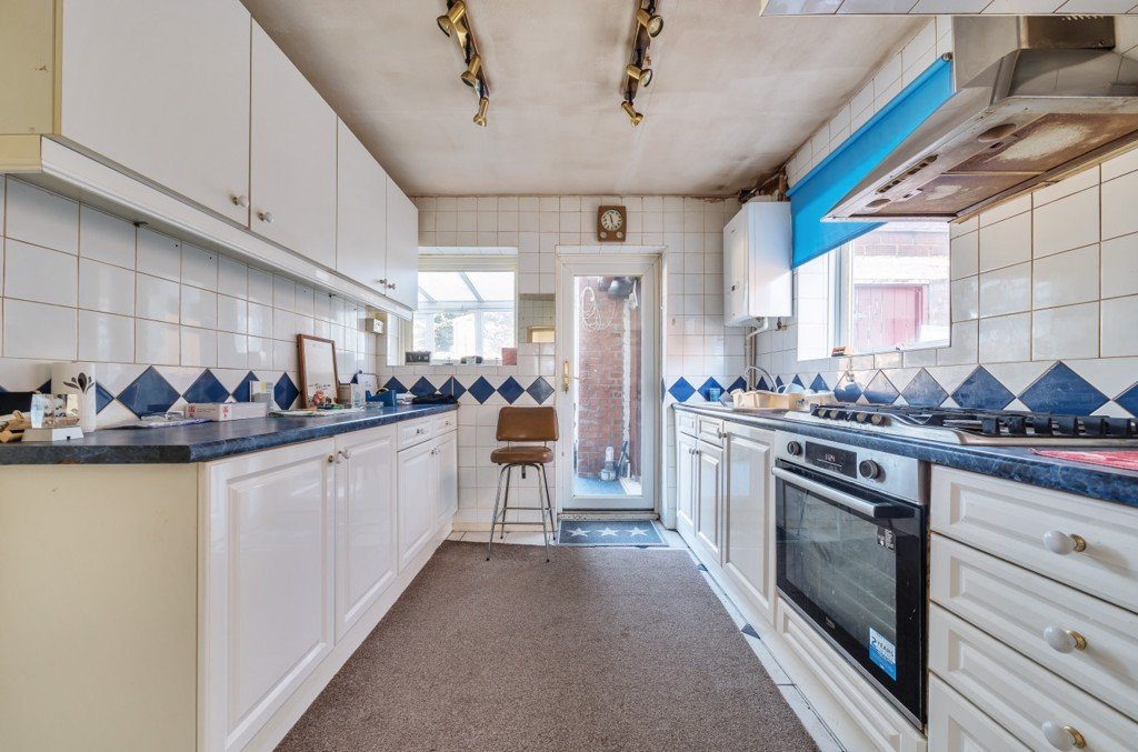 3 bedroom House for sale in Wingfield Way, Ruislip, Middlesex, HA4