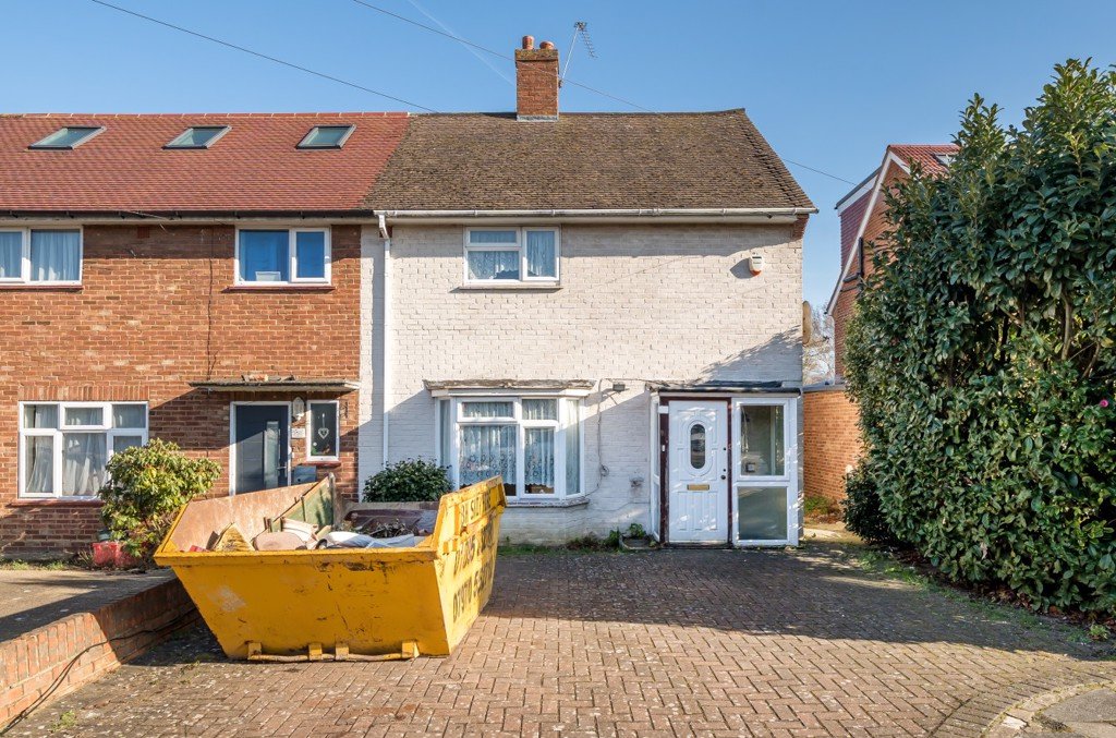 3 bedroom House for sale in Wingfield Way, Ruislip, Middlesex, HA4