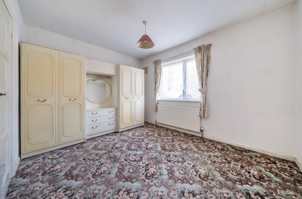 3 bedroom House for sale in Wingfield Way, Ruislip, Middlesex, HA4