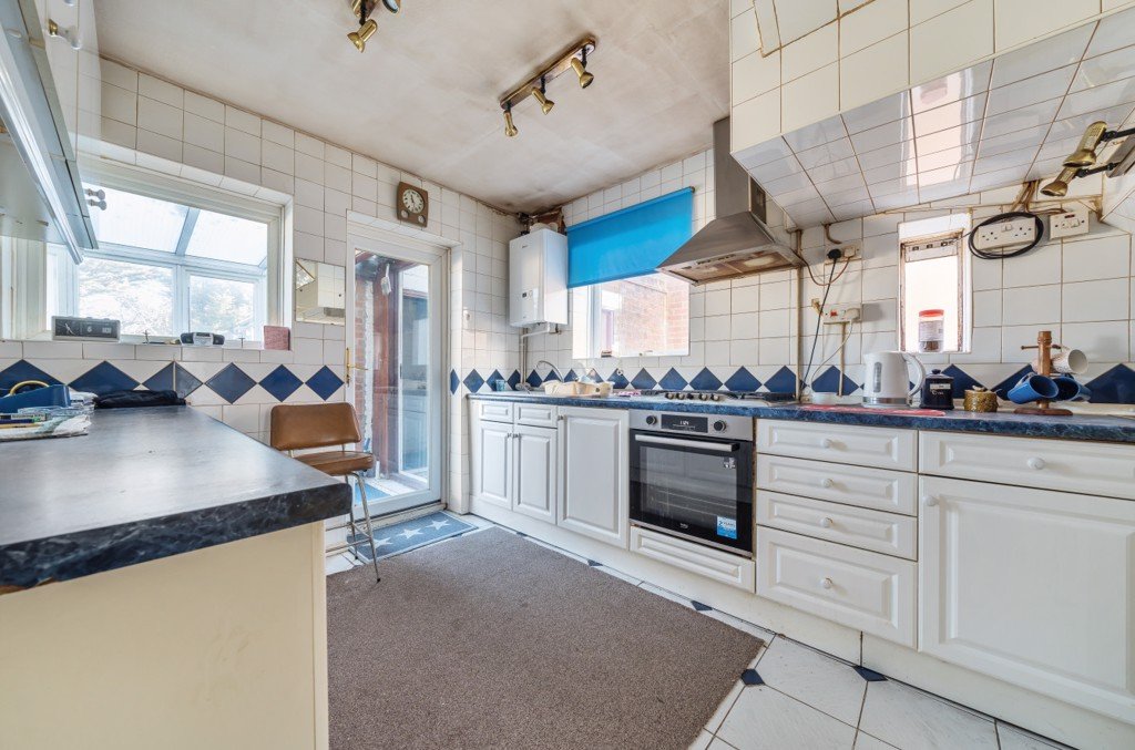 3 bedroom House for sale in Wingfield Way, Ruislip, Middlesex, HA4