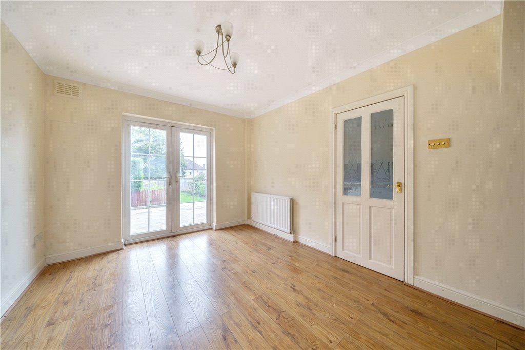 3 bedroom House for sale in Lincoln Road, Northwood, Middlesex, HA6