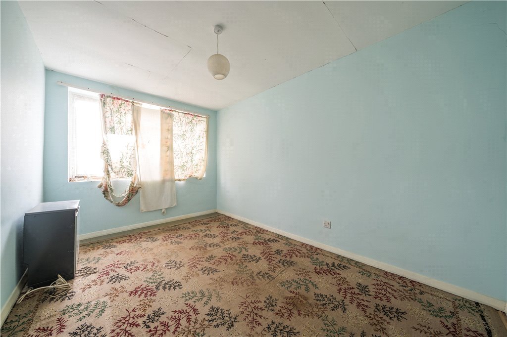 4 bedroom House for sale in Beverley Road, Ruislip, Middlesex, HA4