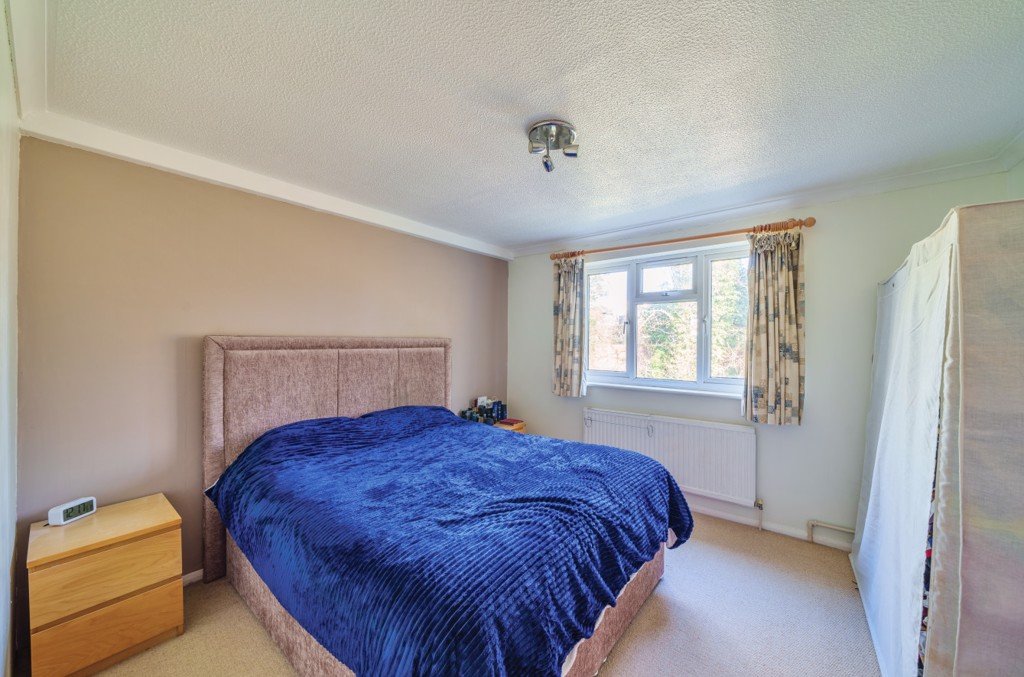 2 bedroom Flat/Apartment for sale in Mead Place, Berry Lane