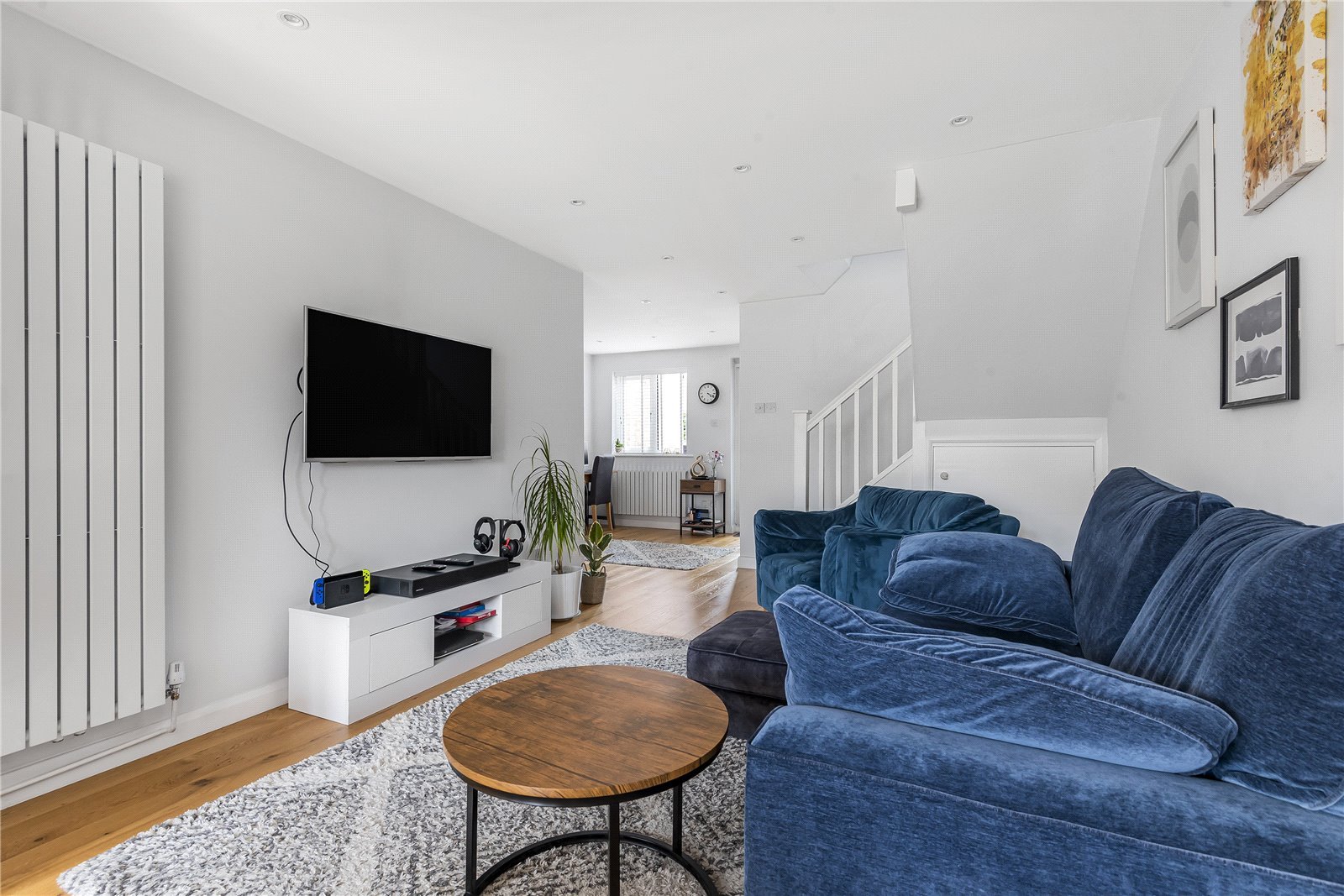 3 bedroom House for sale in Aylsham Drive, Ickenham, Uxbridge, UB10