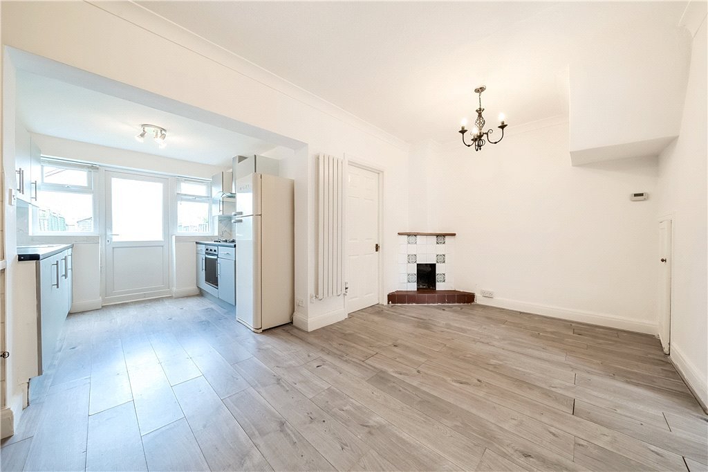 3 bedroom House for sale in Beverley Road, Ruislip, Middlesex, HA4