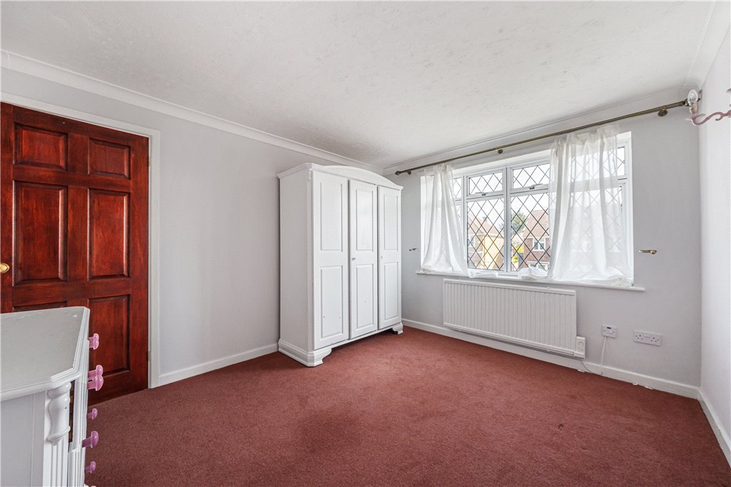 3 bedroom House for sale in Peel Way, Uxbridge, Hillingdon, UB8 Gibbs