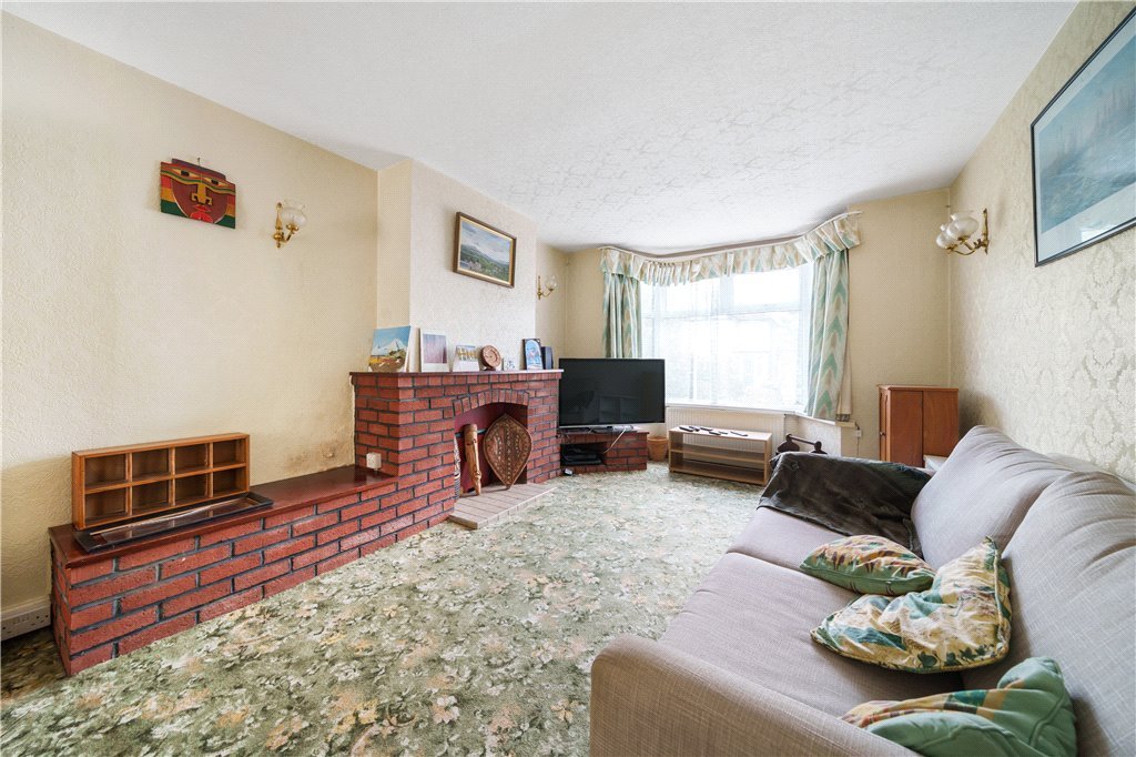 3 bedroom House for sale in Robin Hood Way, Greenford, UB6 Gibbs