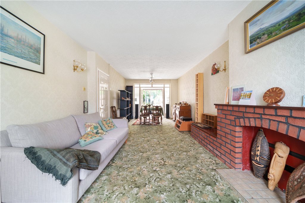 3 bedroom House for sale in Robin Hood Way, Greenford, UB6 Gibbs