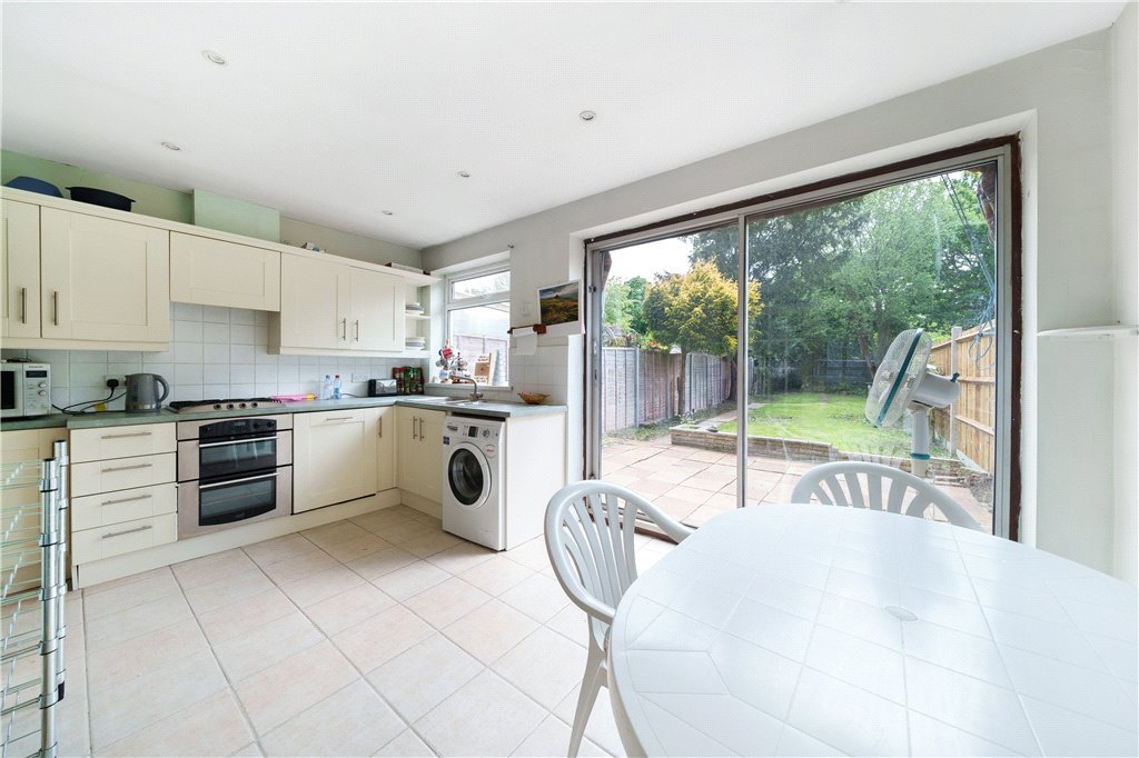 3 bedroom House for sale in Robin Hood Way, Greenford, UB6 Gibbs