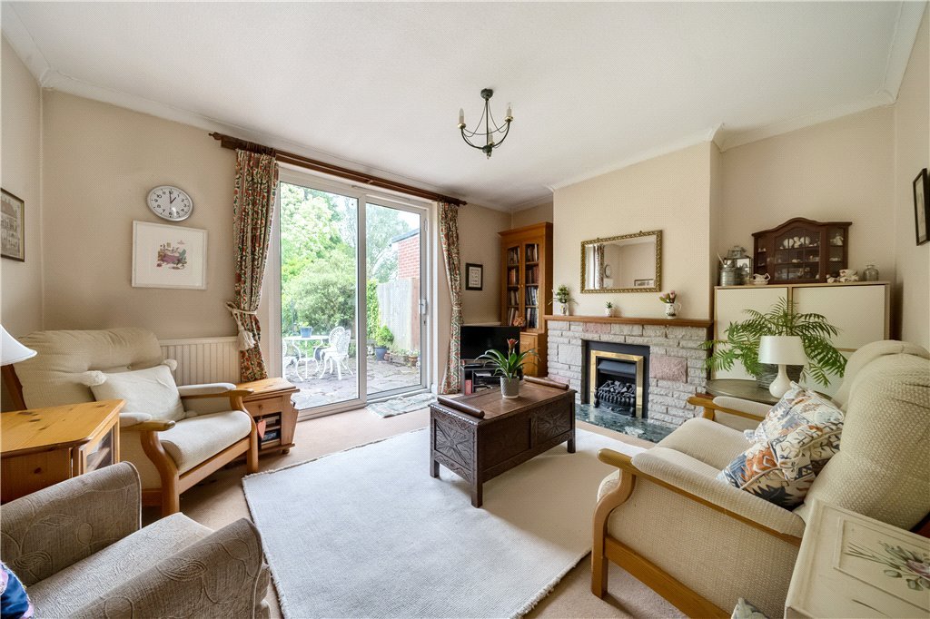 3 bedroom Bungalow for sale in Harlyn Drive, Pinner, Middlesex, HA5
