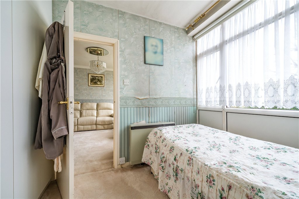 1 bedroom Flat/Apartment for sale in Tracy Court, Belmont Lane