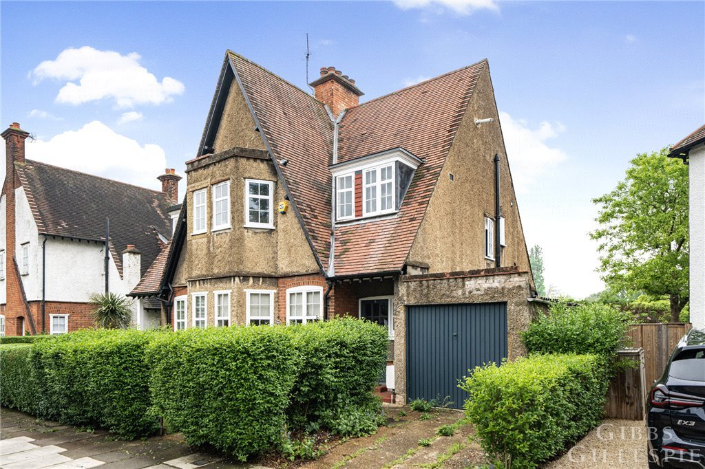 3 bedroom House for sale in Meadvale Road, Ealing, W5 Gibbs Gillespie