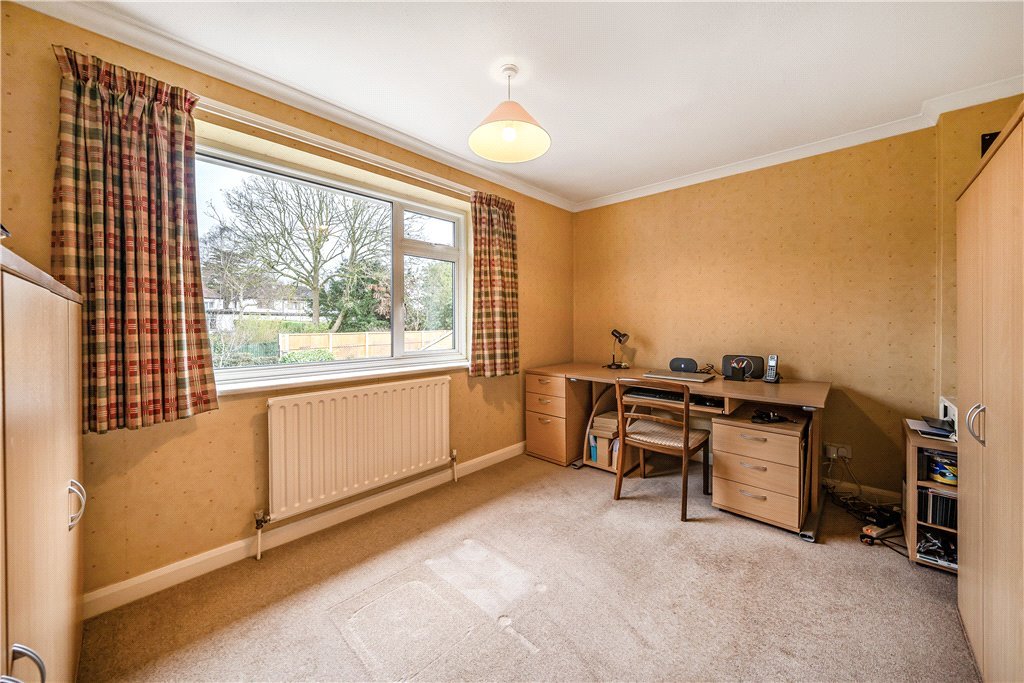 3 bedroom House for sale in Birchmead Avenue, Pinner, Middlesex, HA5