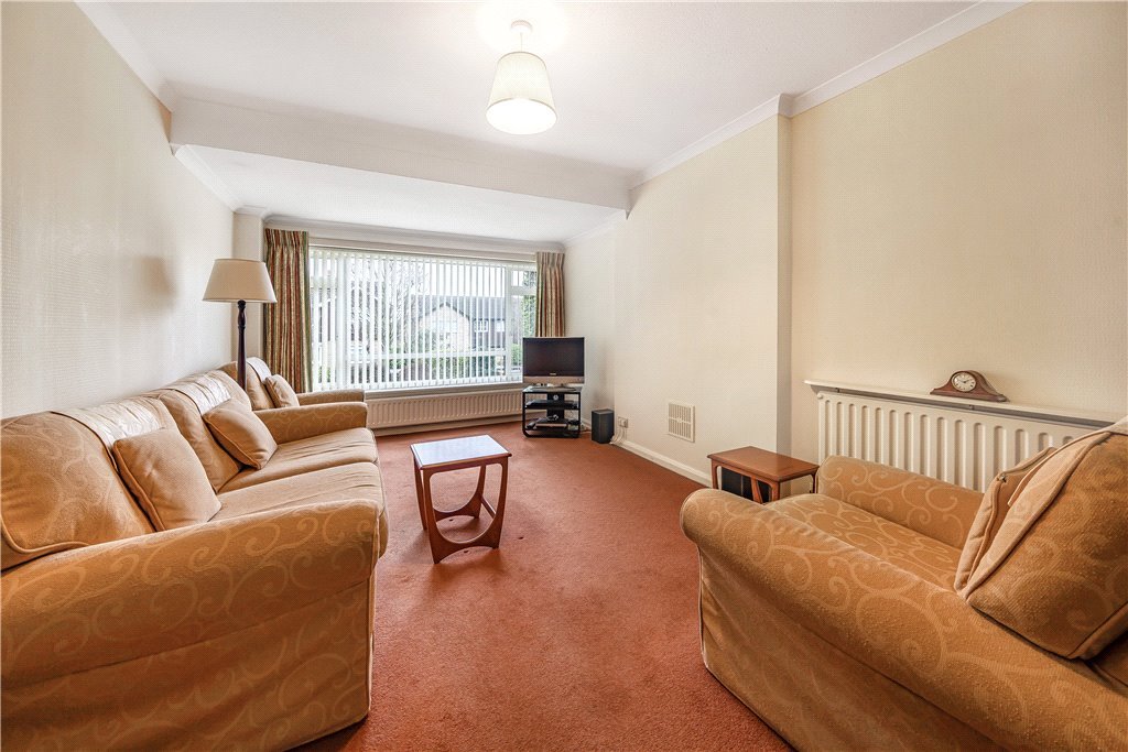 3 bedroom House for sale in Birchmead Avenue, Pinner, Middlesex, HA5