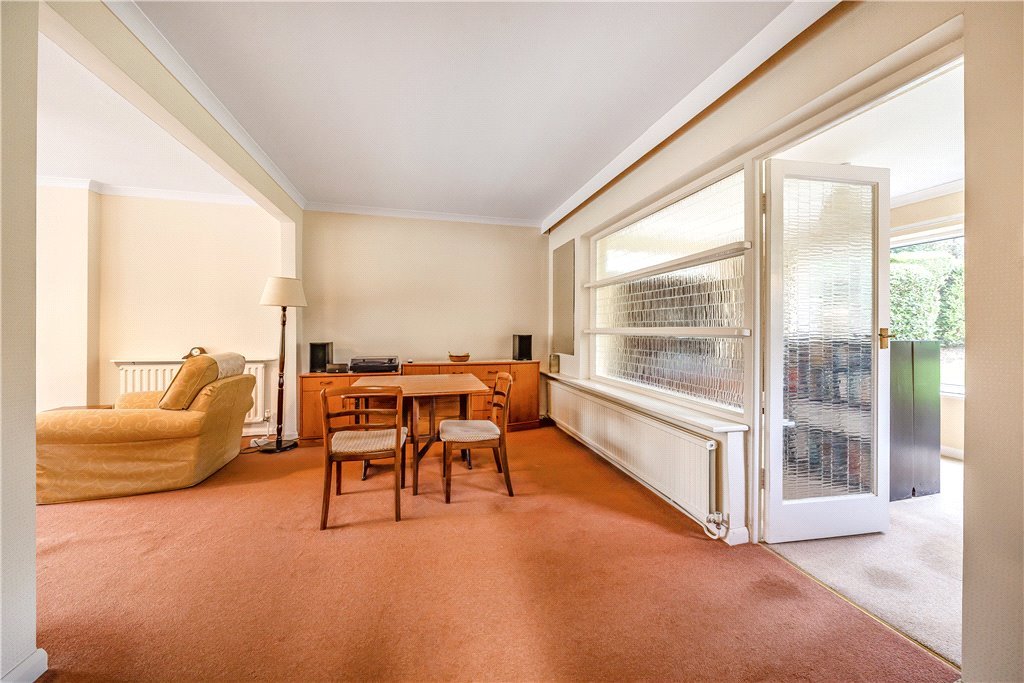 3 bedroom House for sale in Birchmead Avenue, Pinner, Middlesex, HA5