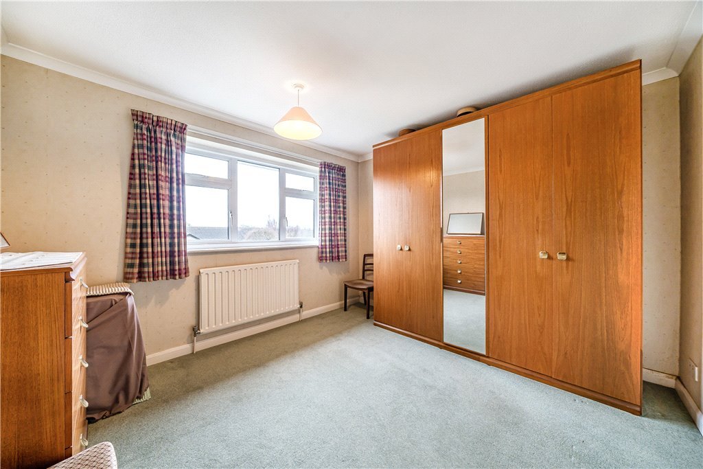 3 bedroom House for sale in Birchmead Avenue, Pinner, Middlesex, HA5