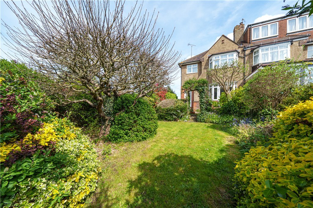 3 bedroom House for sale in Cleveland Road, Ealing, W13 Gibbs Gillespie