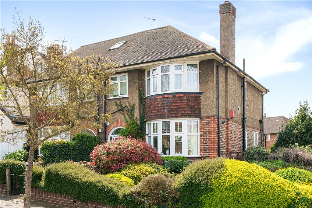 3 bedroom House for sale in Cleveland Road, Ealing, W13 Gibbs Gillespie