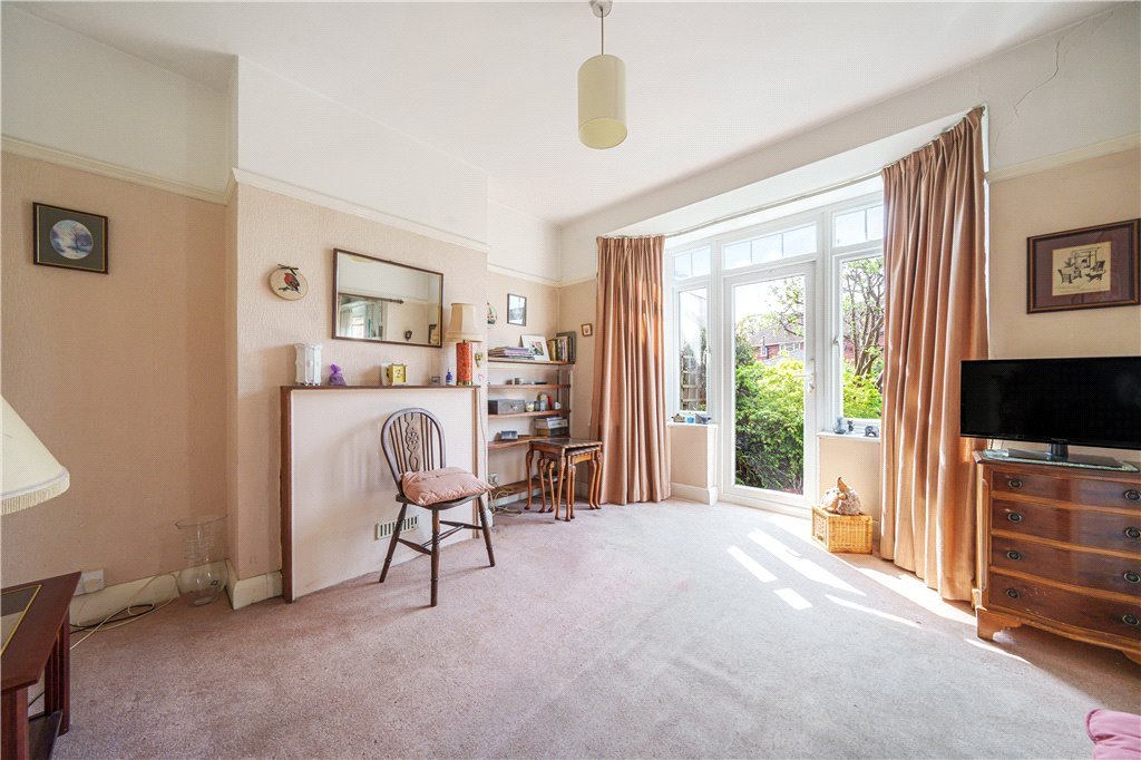 3 bedroom House for sale in Cleveland Road, Ealing, W13 Gibbs Gillespie