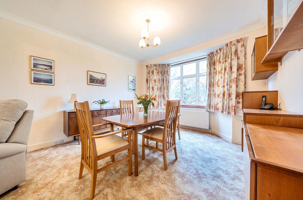 3 bedroom House for sale in The Grove, Ickenham, Middlesex, UB10