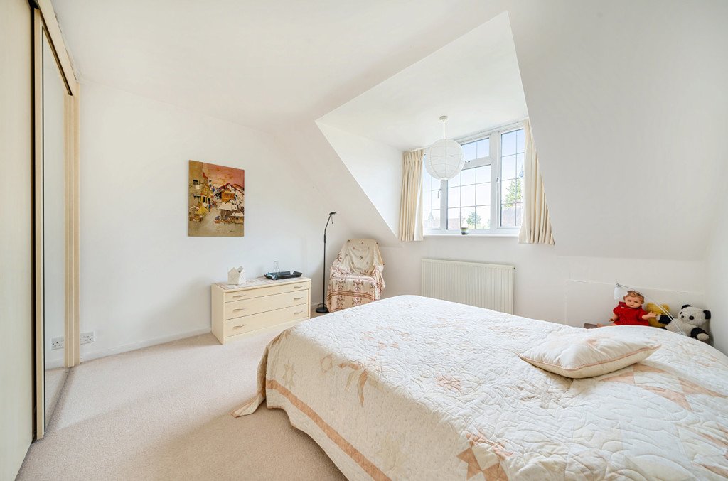 4 bedroom House for sale in Latchmoor Way, Gerrards Cross