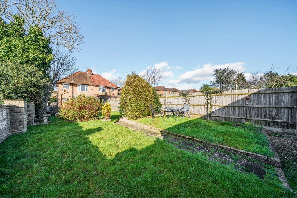 3 bedroom House for sale in Pield Heath Road, Hillingdon, Middlesex