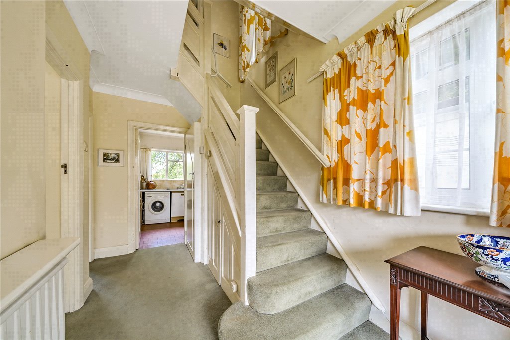 3 bedroom House for sale in Burwood Avenue, Pinner, Middlesex, HA5