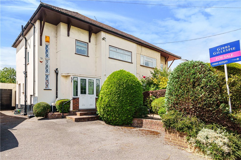 3 bedroom House for sale in Joel Street, Pinner, Middlesex, HA5 Gibbs