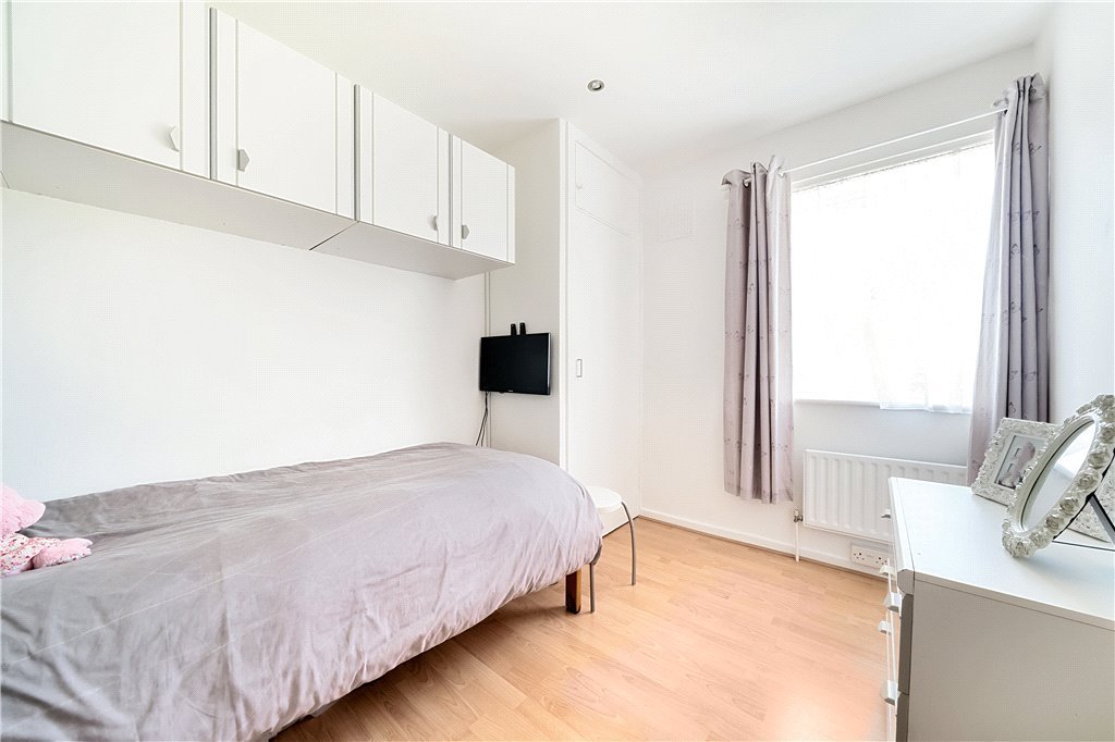 3 bedroom House for sale in Coombe Drive, Ruislip, Middlesex, HA4