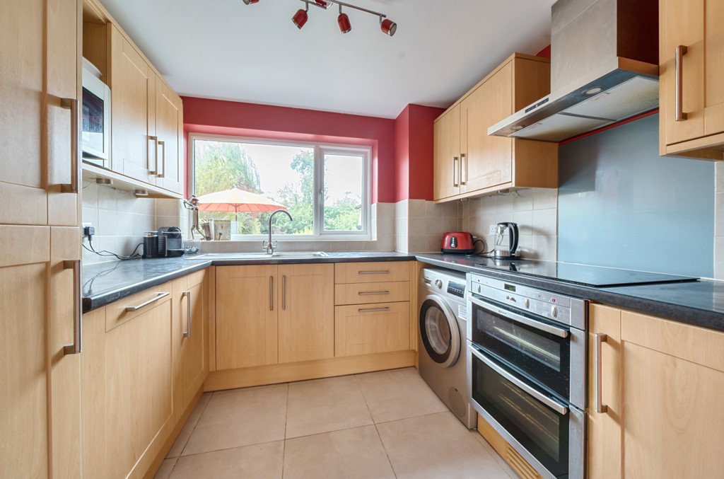 3 bedroom House for sale in Sycamore Road, Croxley Green, Rickmansworth, Hertfordshire, WD3